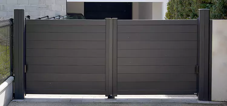 Common Residential Gate Issues We Resolve in Lake Jackson, TX